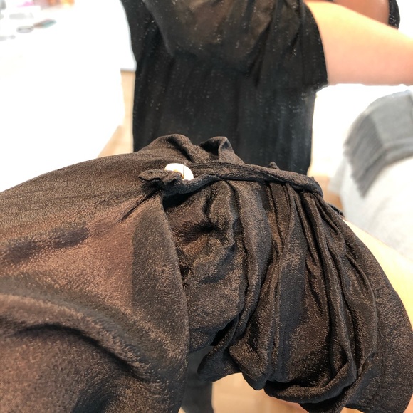 Tunics - Picture 3 of 6